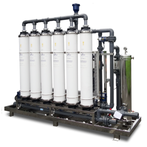 利用中空絲微孔膜深度去除熱源及大分子有機物 ，對深度降濁、澄清與純化具有卓越效果，提供最高規格的淨水品質 。
